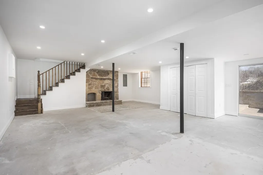 630 Debbie Drive Hermitage TN 37076