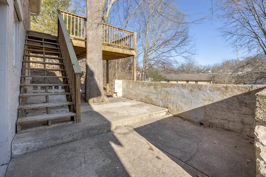 630 Debbie Drive Hermitage TN 37076