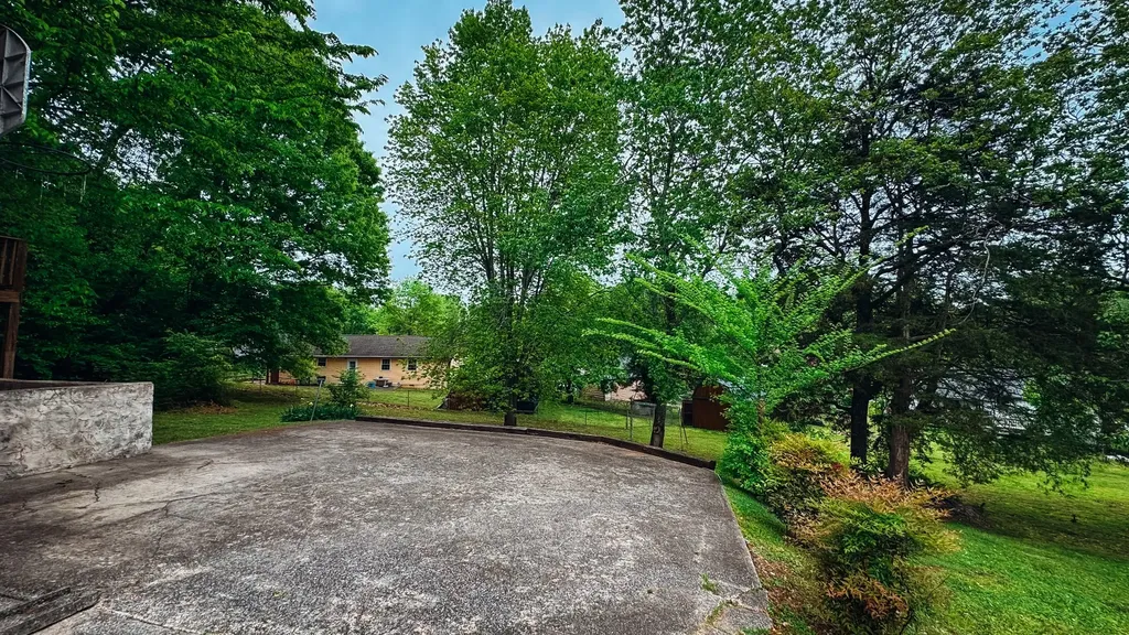630 Debbie Drive Hermitage TN 37076
