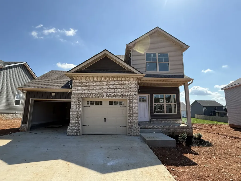 341 Cardinal Creek Clarksville TN 37040