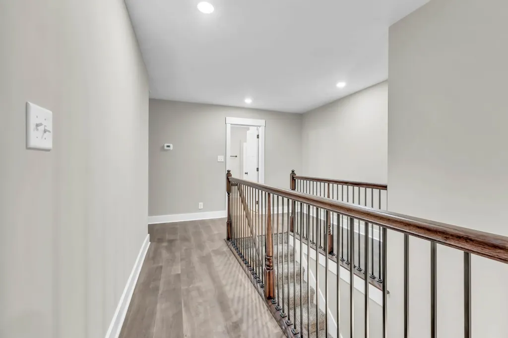 315 Cardinal Creek Clarksville TN 37040