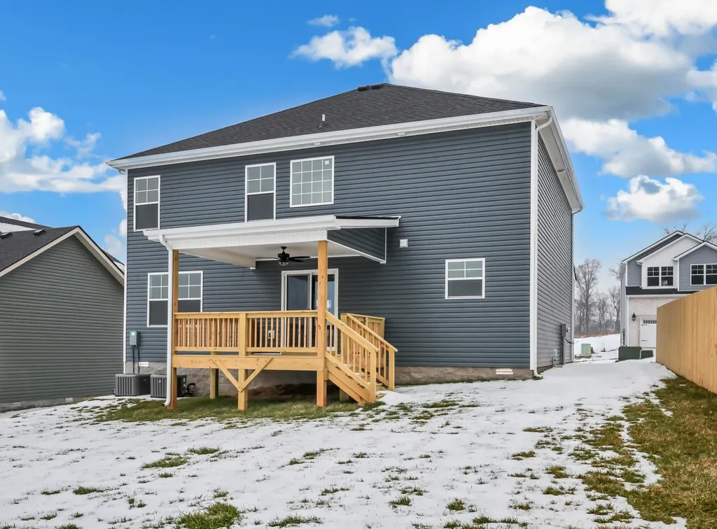 315 Cardinal Creek Clarksville TN 37040