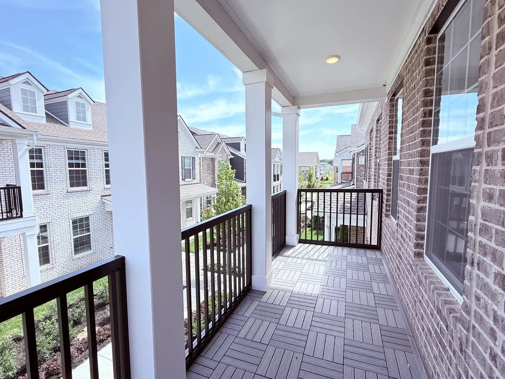 2718 Willowoak Trail Murfreesboro TN 37129