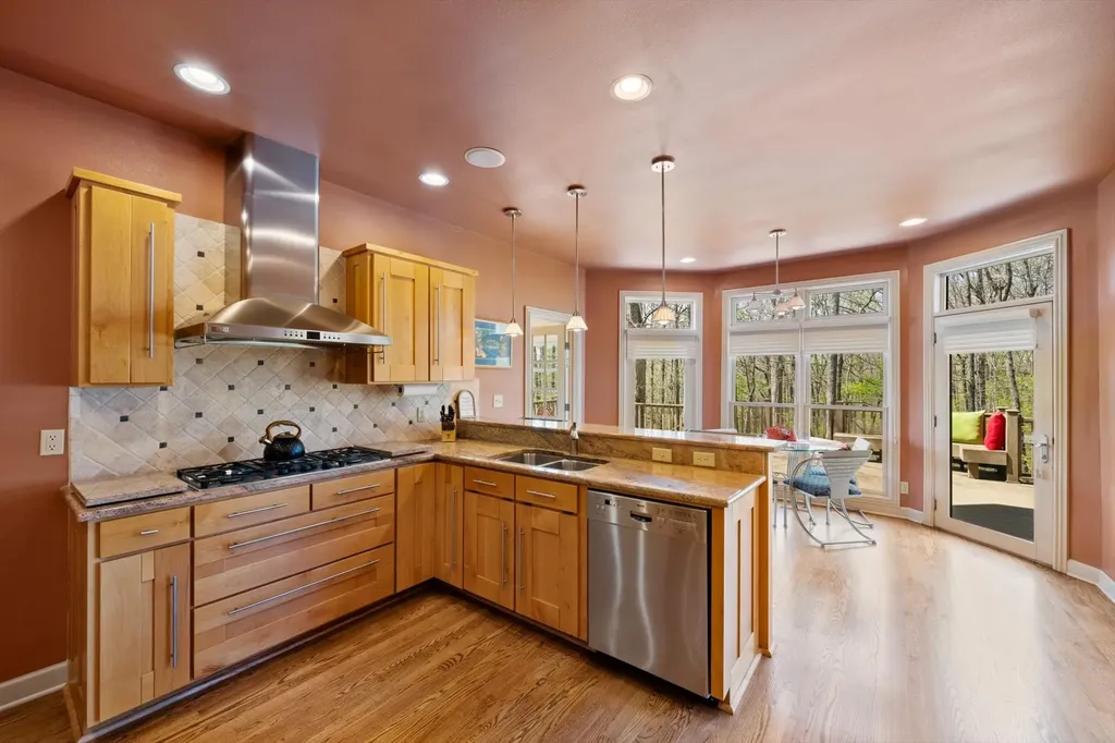 1050 Moonlit Meadow Lane Greenbrier TN 37073