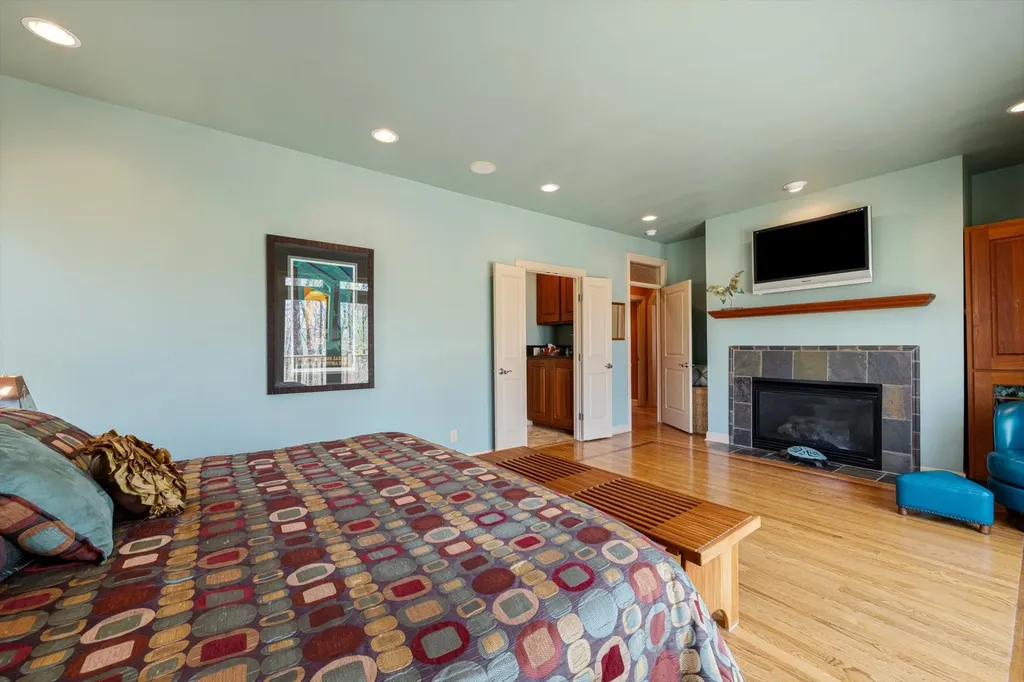 1050 Moonlit Meadow Lane Greenbrier TN 37073