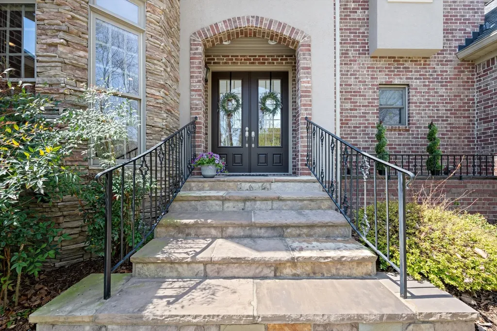 1050 Moonlit Meadow Lane Greenbrier TN 37073