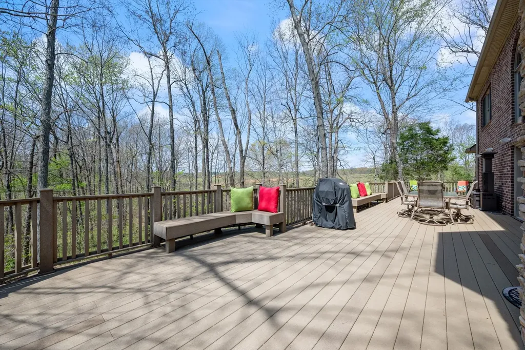 1050 Moonlit Meadow Lane Greenbrier TN 37073