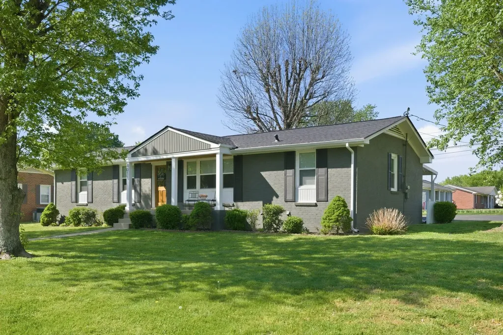4011 Brookside Drive Columbia TN 38401