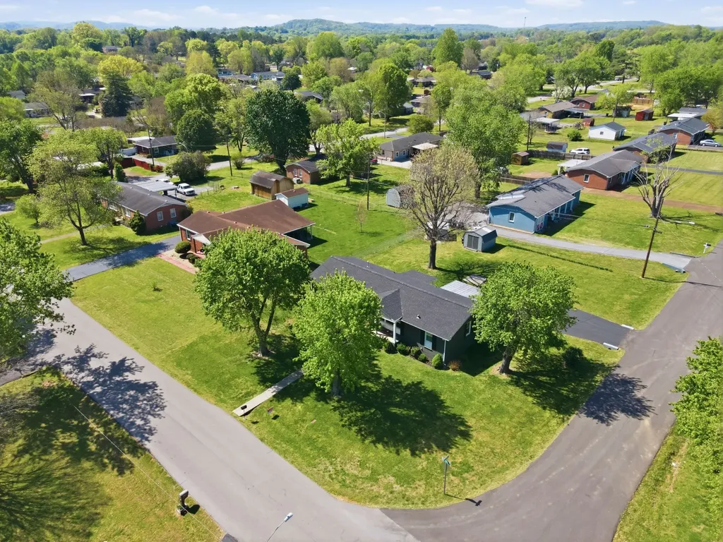 4011 Brookside Drive Columbia TN 38401