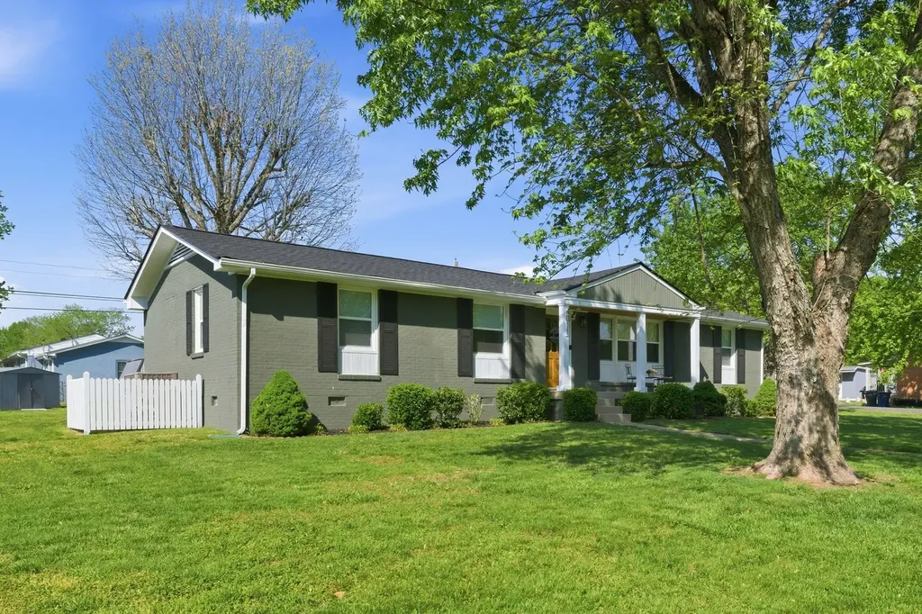 4011 Brookside Drive Columbia TN 38401