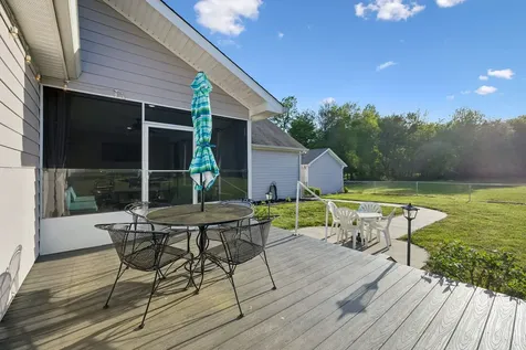 6322 Jim Cummings Highway Bradyville TN 37026