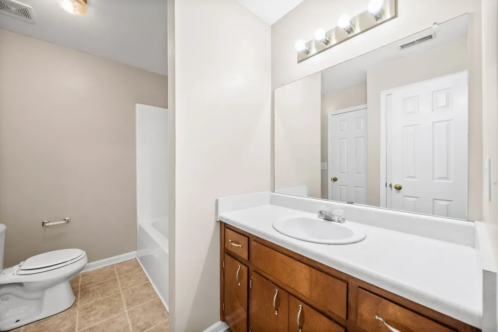2809 Cobalt Drive Clarksville TN 37040