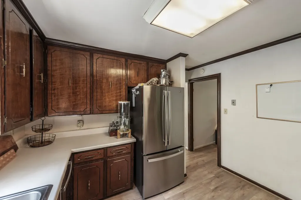 3240 Knob Creek Road Columbia TN 38401