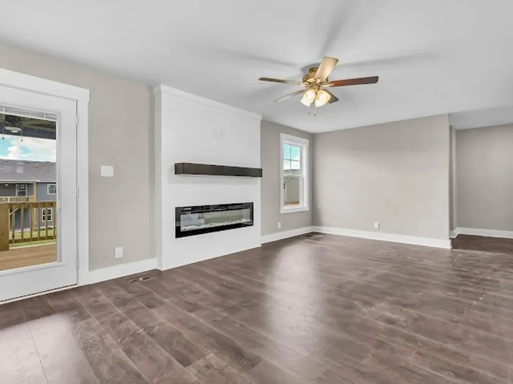 356 Cardinal Creek Clarksville TN 37040