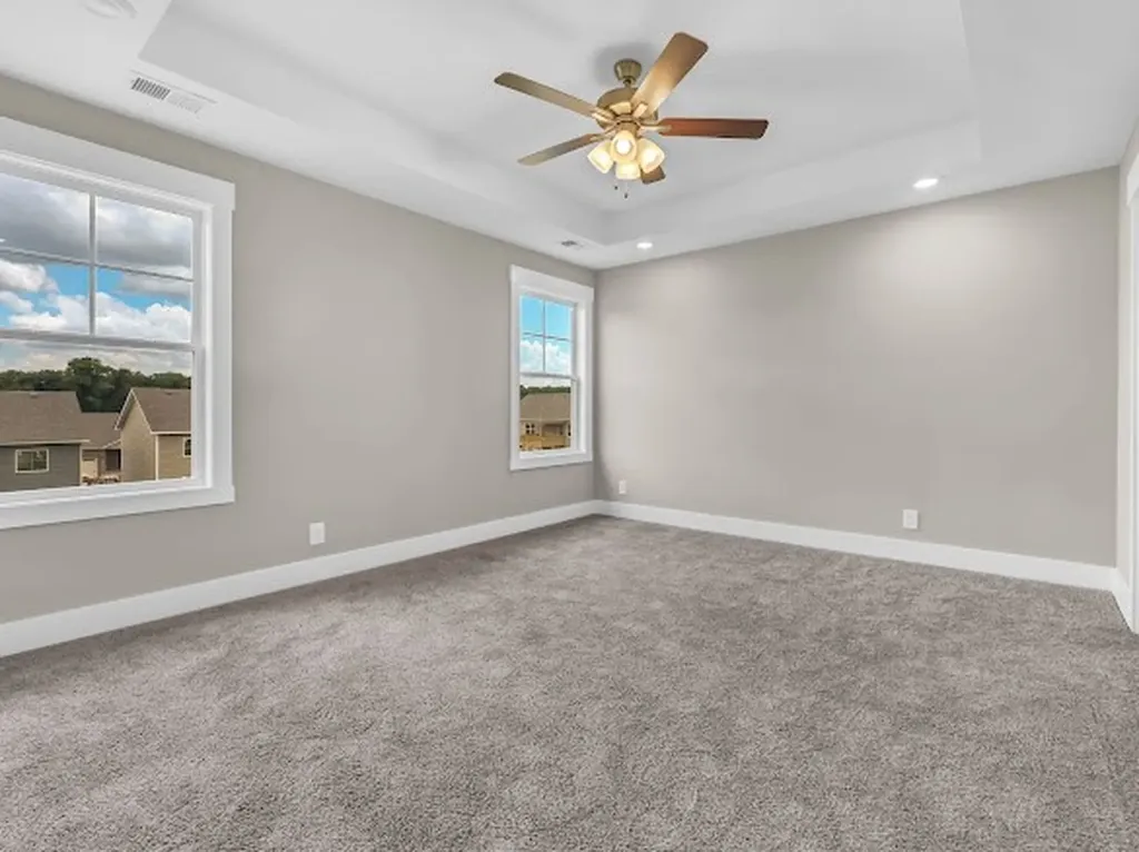 356 Cardinal Creek Clarksville TN 37040