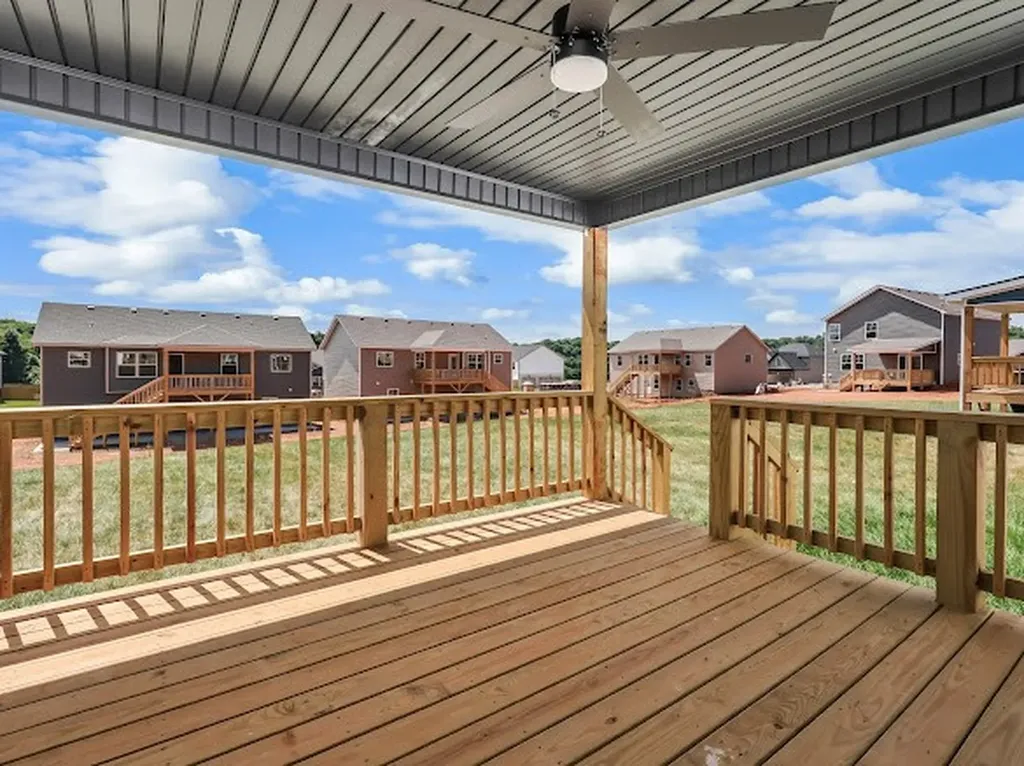 356 Cardinal Creek Clarksville TN 37040