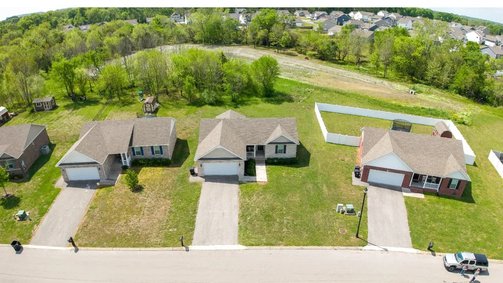 2008 Eisley Lane Columbia TN 38401