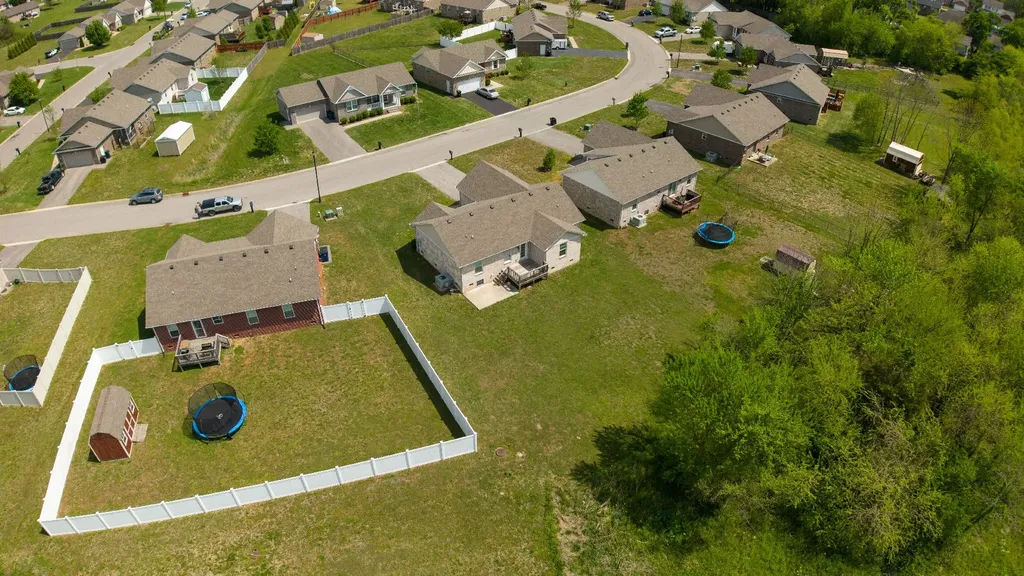 2008 Eisley Lane Columbia TN 38401
