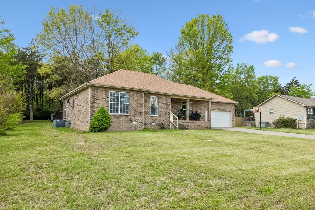 579 Windy Road Mount Juliet TN 37122