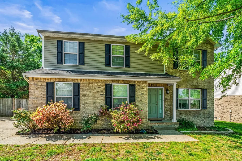 661 Smoky Mountains Drive Gallatin TN 37066
