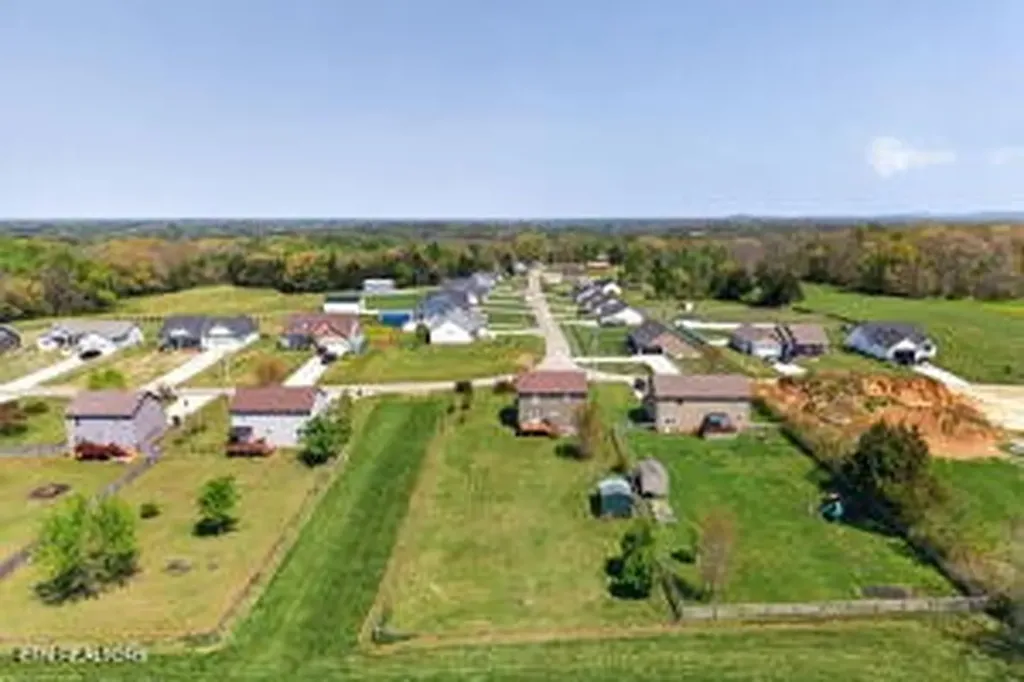 338 Pistole Road Sparta TN 38583