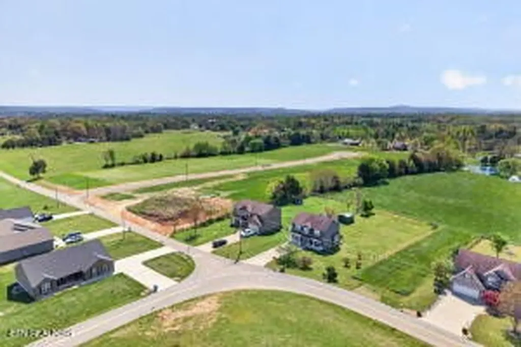 338 Pistole Road Sparta TN 38583