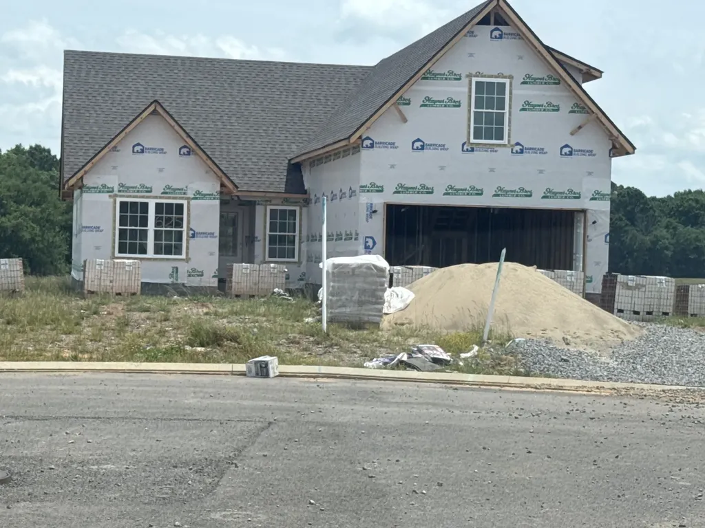 3184 Dusenburg Drive Christiana TN 37037