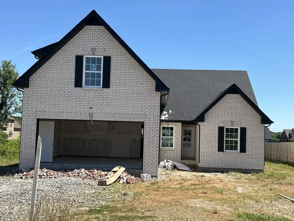 3184 Dusenburg Drive Christiana TN 37037
