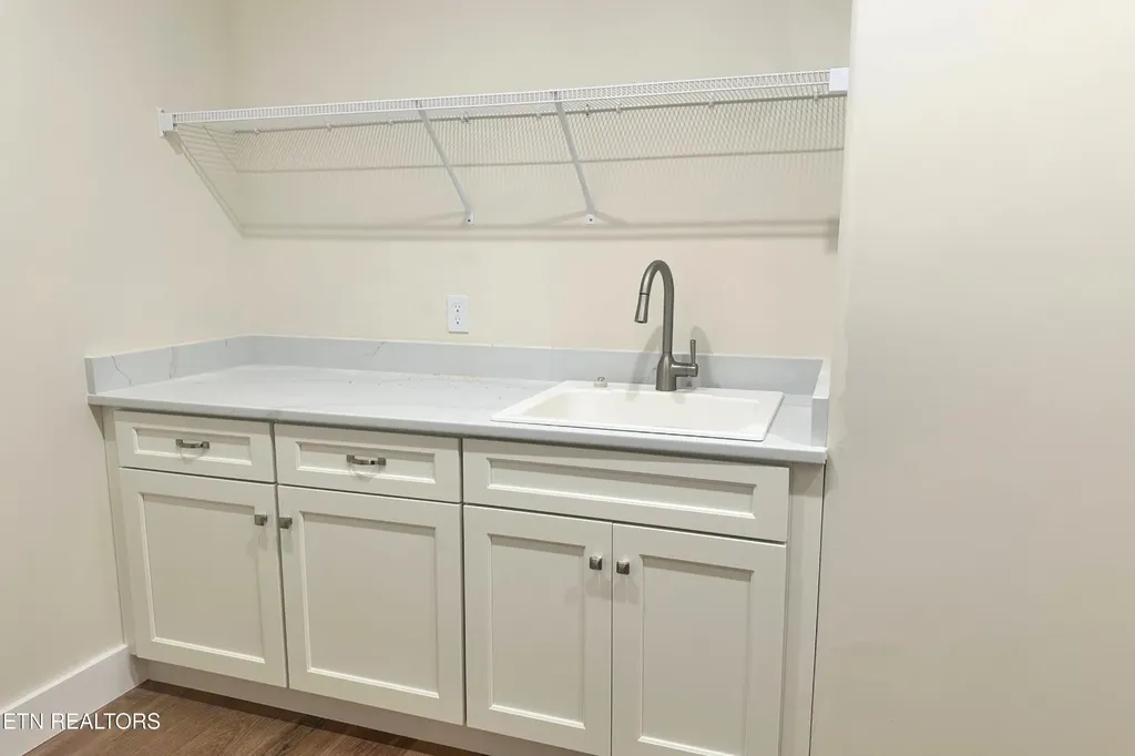 614 Apoka Lane Crossville TN 38572