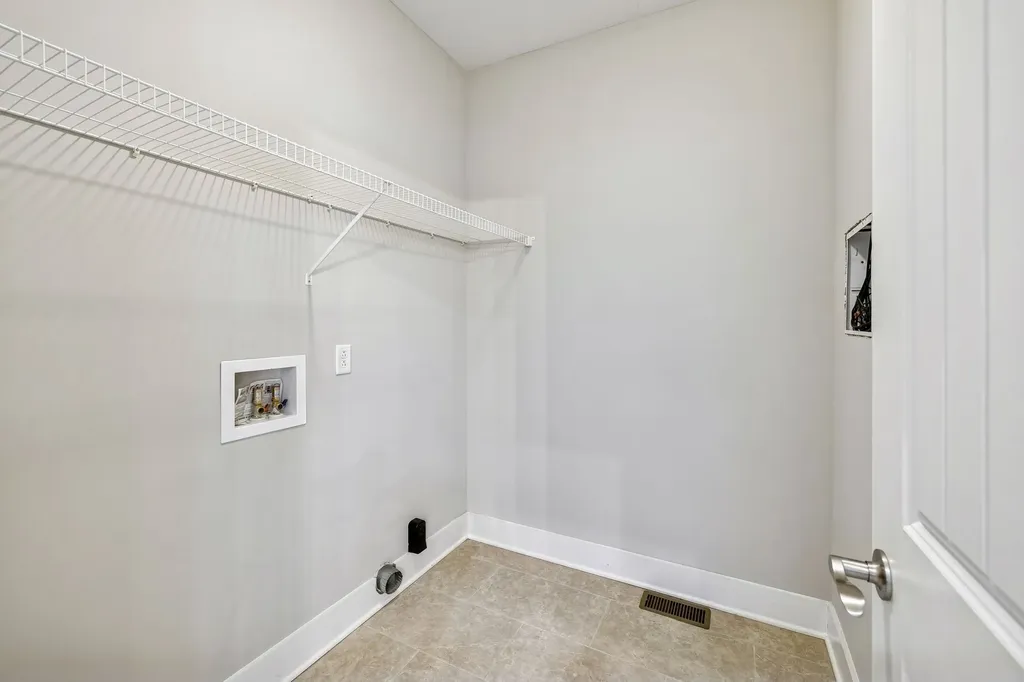 2332 Casey Cove Road Smithville TN 37166