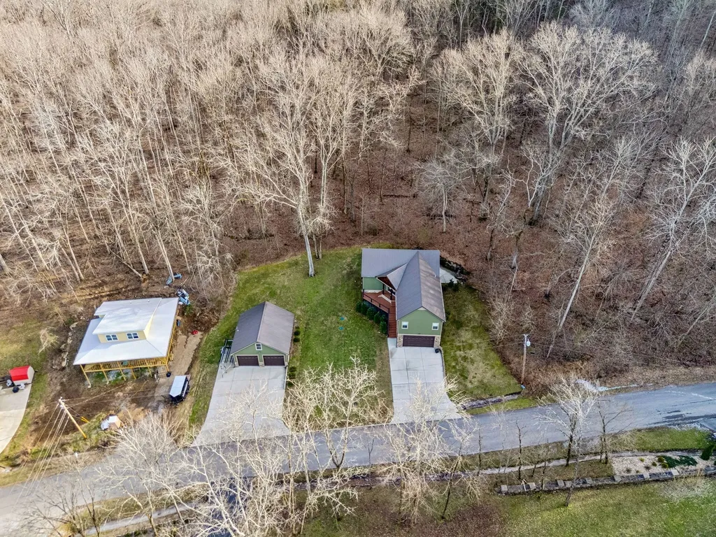 2332 Casey Cove Road Smithville TN 37166