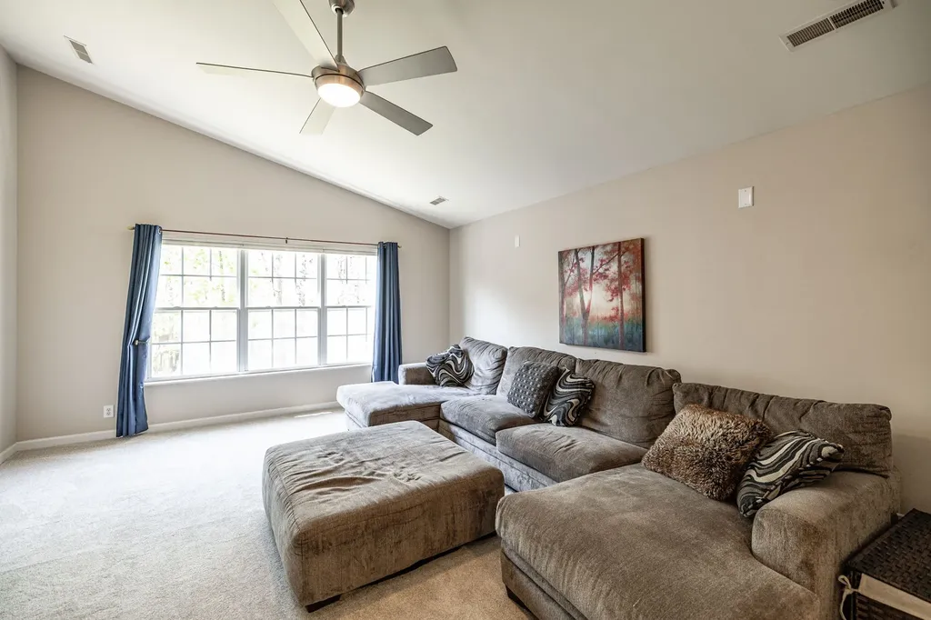 2014 Arden Court Mount Juliet TN 37122