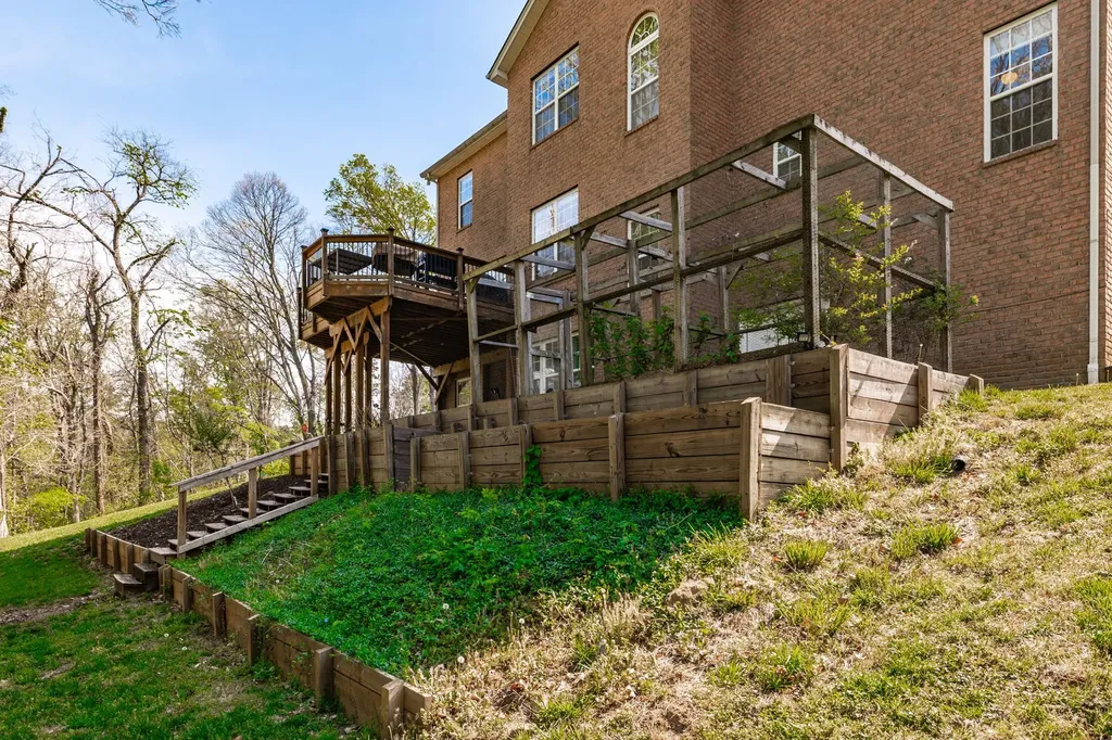 2014 Arden Court Mount Juliet TN 37122