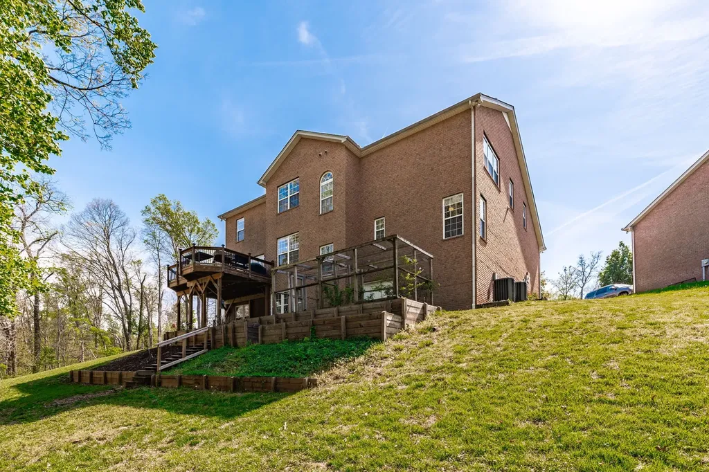 2014 Arden Court Mount Juliet TN 37122