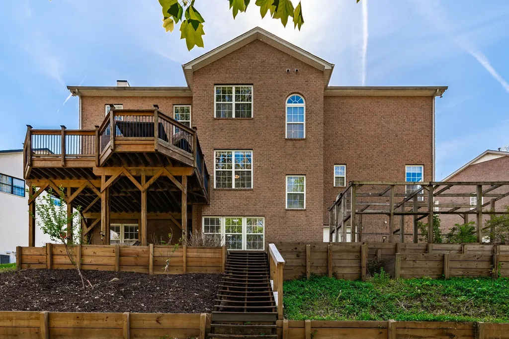 2014 Arden Court Mount Juliet TN 37122