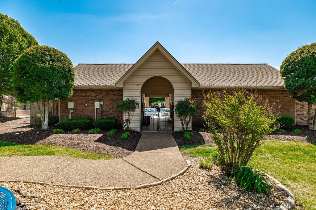 2014 Arden Court Mount Juliet TN 37122