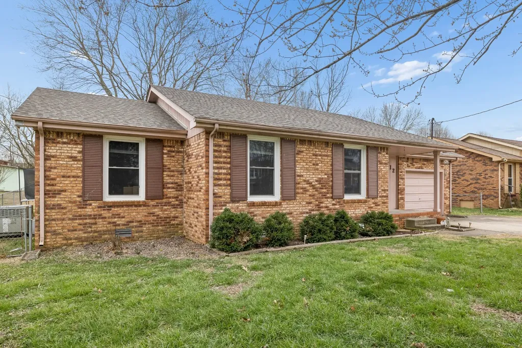 712 Cayce Drive Clarksville TN 37042