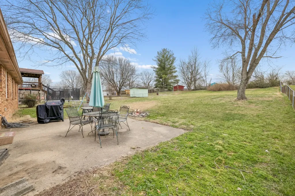 712 Cayce Drive Clarksville TN 37042