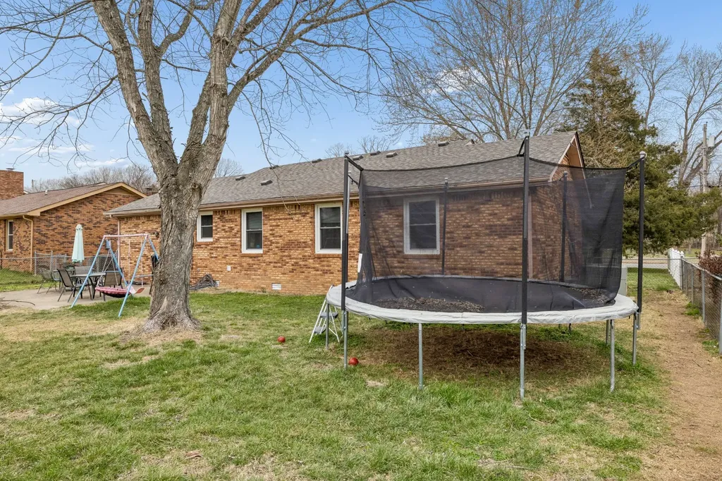 712 Cayce Drive Clarksville TN 37042