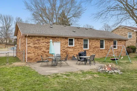 712 Cayce Drive Clarksville TN 37042