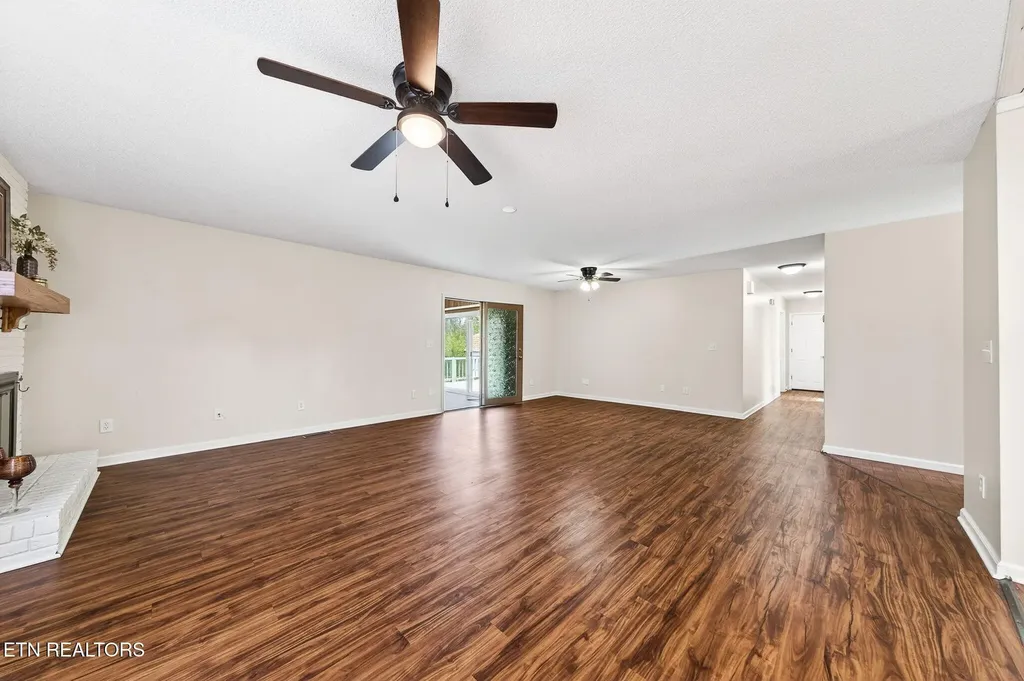 110 Britton Lane Crossville TN 38558