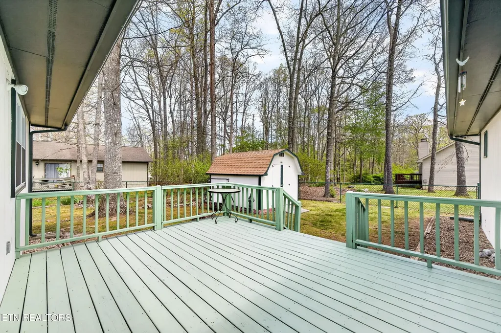 110 Britton Lane Crossville TN 38558