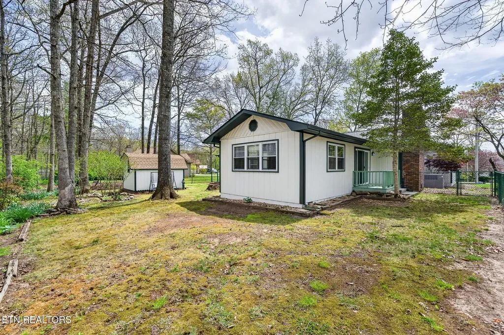 110 Britton Lane Crossville TN 38558