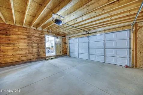 7822 Fersner Road Powell TN 37849