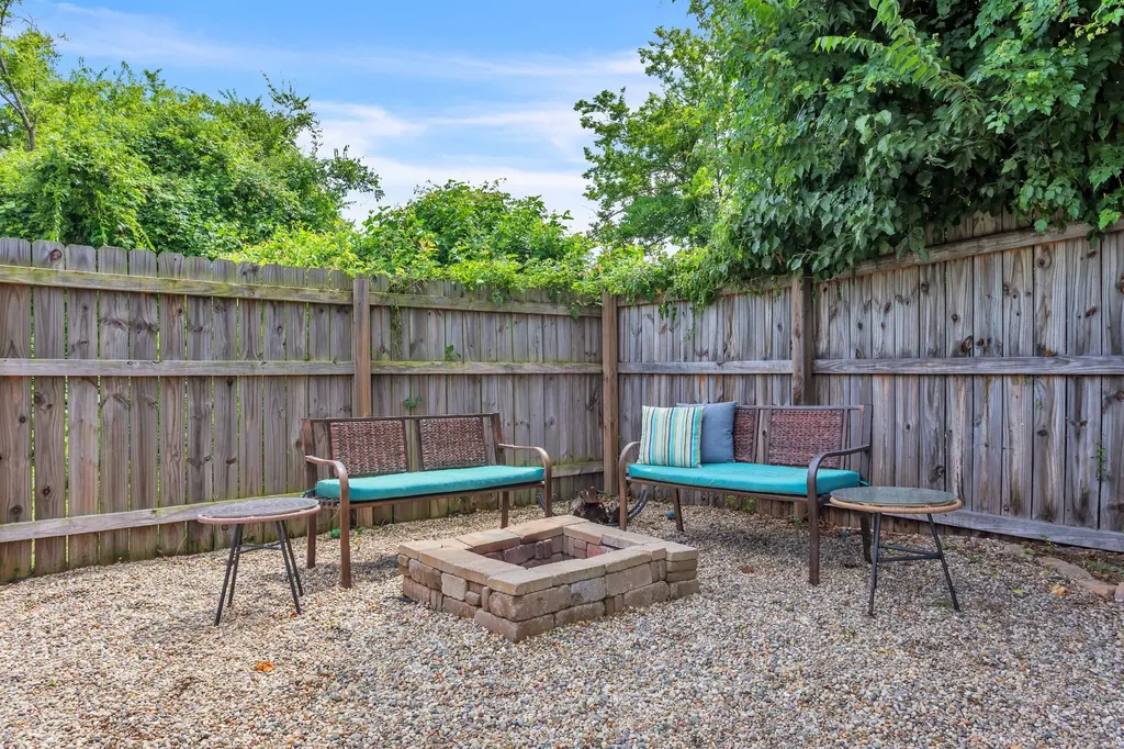 1617 Dr Db Todd Jr Boulevard Nashville TN 37208