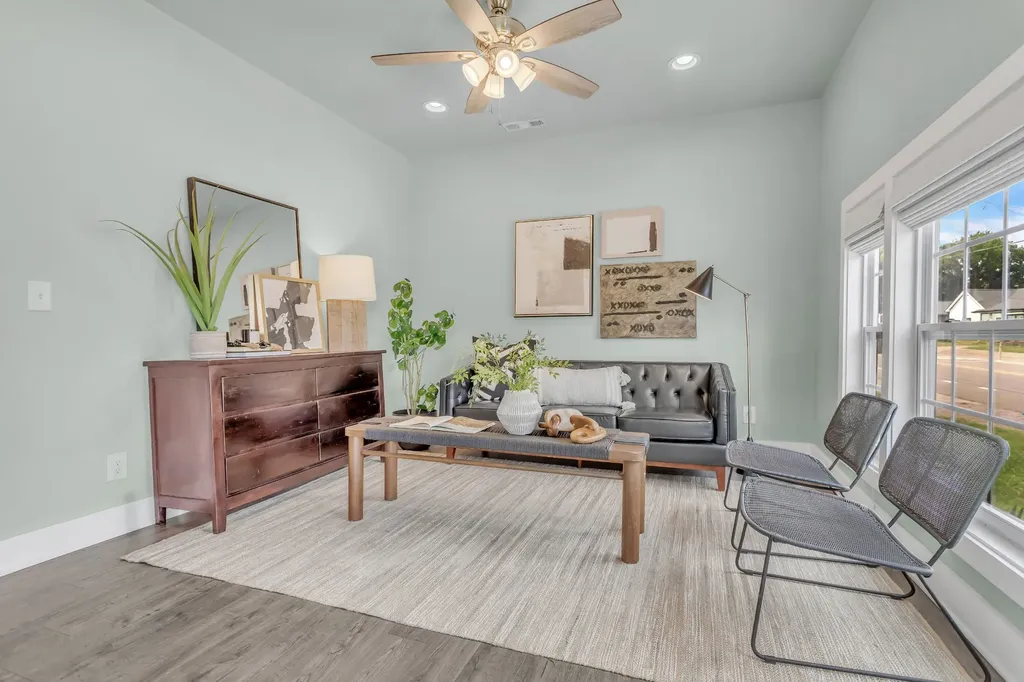 1617 Dr Db Todd Jr Boulevard Nashville TN 37208