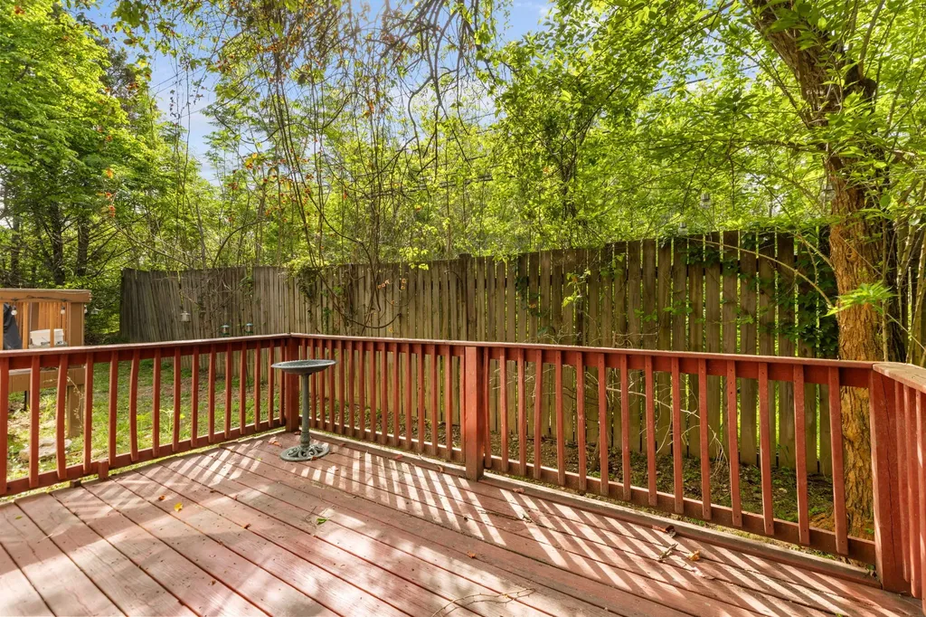 5752 Amalie Drive Nashville TN 37211