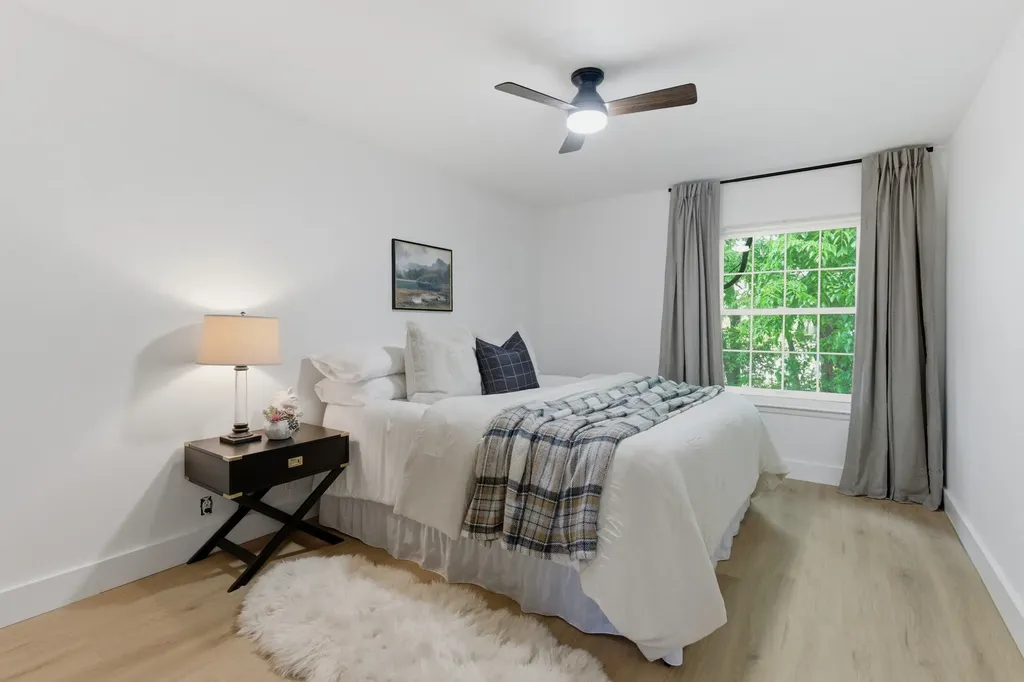 2116 Hobbs Road Nashville TN 37215