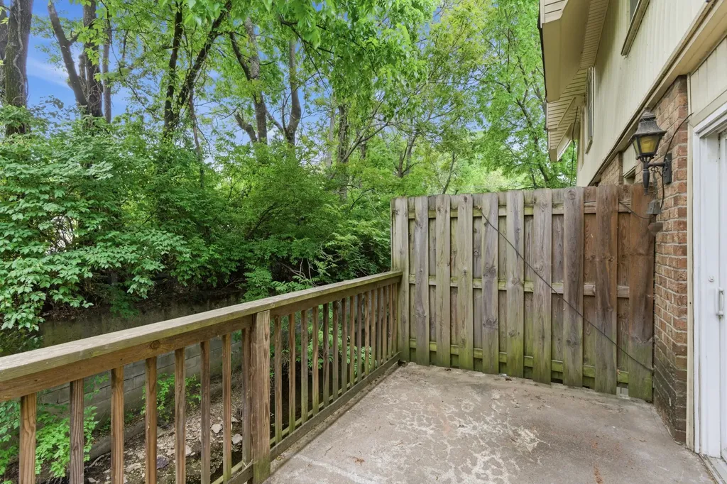 2116 Hobbs Road Nashville TN 37215