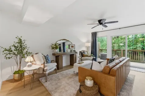 2116 Hobbs Road Nashville TN 37215